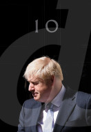 NEWS - Boris Johnson auf dem Weg zum Buckingham Palace