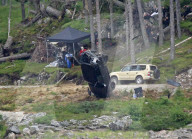 PEOPLE - Schottland: Action bei Dreharbeiten zum neuen James Bond Film in Aviemore