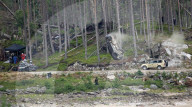 PEOPLE - Schottland: Action bei Dreharbeiten zum neuen James Bond Film in Aviemore