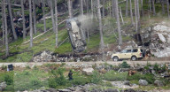 PEOPLE - Schottland: Action bei Dreharbeiten zum neuen James Bond Film in Aviemore