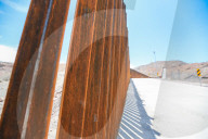 NEWS - USA: 'Symposium at The Wall' in Sunland Park