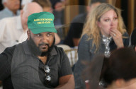 NEWS - USA: 'Symposium at The Wall' in Sunland Park