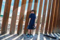NEWS - USA: 'Symposium at The Wall' in Sunland Park