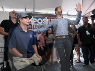 NEWS - USA: 'Symposium at The Wall' in Sunland Park