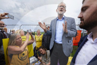 Jeremy Corbyn visits anti-fracking protest camp
