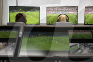 NEWS - Fussball: Einblicke in das neue Video-Assist-Center des DFB in Köln
