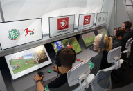 NEWS - Fussball: Einblicke in das neue Video-Assist-Center des DFB in Köln
