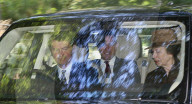 PEOPLE - Die britischen Royals auf dem Weg zur Kirche in Balmoral