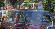 PEOPLE - Die britischen Royals auf dem Weg zur Kirche in Balmoral