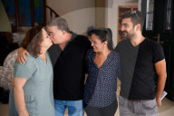 Israeli Labor leader Amir Peretz, ceremoniously shaves mustache