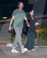 PREMIUM EXCLUSIVE Shannen Doherty And Hubby Kurt Iswarienko Hold Hands After Dinner In Malibu