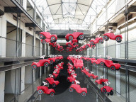 FEATURE -  Ein Himmel voller Bobby Cars