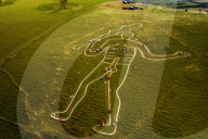 FEATURE -  Cerne Abbas Giant aus dem 17. Jahrhundert wird aufgefrsicht