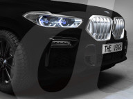 FEATURE - BMW lackiert neues X6-Coupe mit schwärzester Farbe