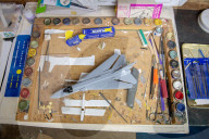 FEATURE - Der pensionierte Lehrer Cliff White hat eine Sammlung von über 270 britischen Modellflugzeugen