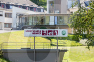 NEWS - Sportschule in Hennef : Verdacht auf Kinderpornografie - Schwere Vorwürfe gegen Fussballer Metzelder