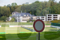 NEWS - Sportschule in Hennef : Verdacht auf Kinderpornografie - Schwere Vorwürfe gegen Fussballer Metzelder