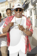 Charlie Wilson Mahin Wilson enjoying a stroll in Saint Tropez
