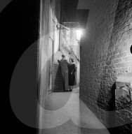 Mono Negative