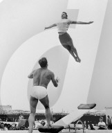 Mono Negative
