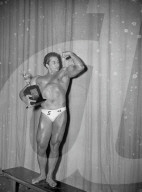 Mono Negative