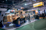 NEWS - Rundgang über die DSEI Waffenmesse in London