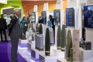 NEWS - Rundgang über die DSEI Waffenmesse in London