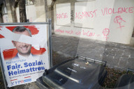 NEWS - Wahlplakate in Wien