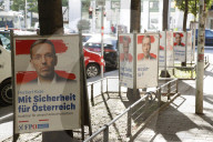 NEWS - Wahlplakate in Wien