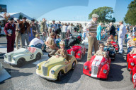 FEATURE - So war es früher mal: Nostalgiker beim Goodwood Revival Festival