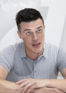 Finn Wittrock; JUDY