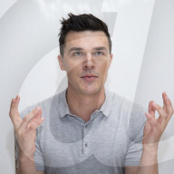 Finn Wittrock; JUDY