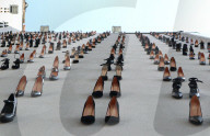 NEWS - Istanbul: High-Heels-Installation gegen Männergewalt