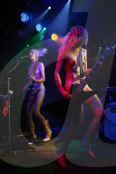 PEOPLE - Punk-Rock-Band The SoapGirls tritt halbnackt in Leicester auf