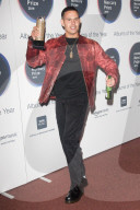 PEOPLE - Rapper Slowthai hält eine Nachbildung von Boris Johnsons Kopf an Mercury Prize in London hoch