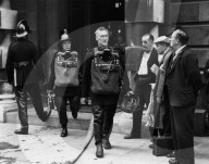 Mono Negative