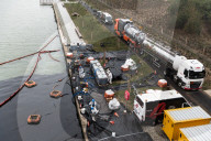NEWS - Sorge nach Fabrik-Brand in Rouen
