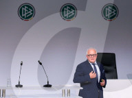 NEWS - FUssball: Fritz Keller zum neuen DFB Präsident gewählt