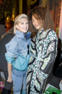 PEOPLE - Promis bei Modenschau voin Stella McCartney an der PFW