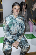 PEOPLE - Promis bei Modenschau voin Stella McCartney an der PFW