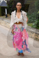 PEOPLE - Promis bei Valentino-Modenschau der PFW