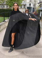 PEOPLE - Promis bei Valentino-Modenschau der PFW