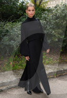 PEOPLE - Promis bei Valentino-Modenschau der PFW