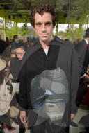 PEOPLE - Promis bei Valentino-Modenschau der PFW