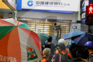 NEWS - Hongkong: Nach Schuss auf Demonstrant gehen die Proteste weiter