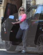 EXCLUSIVE: Kim Basinger emerges from her Range Rover in casual sweats as she runs errands in Los Angeles