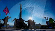 NEWS - Weltweiter Klimaprotest: Extinction Rebellion Aktivisten demonstrieren in Berlin