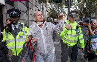 NEWS - Klimaporoste gehen am Dienstag in London weiter