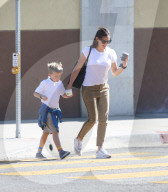 PREMIUM EXCLUSIVE Jennifer Garner Loves Spending Time With Her Little Man!