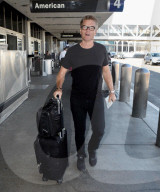 PREMIUM EXCLUSIVE Harry Hamlin Looking Handsome And Buff At Age 67!